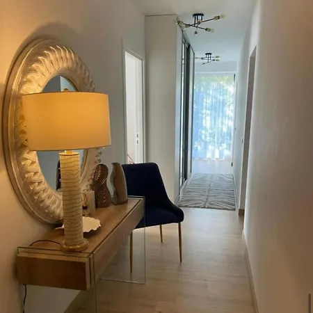 Edinburgh Apartment